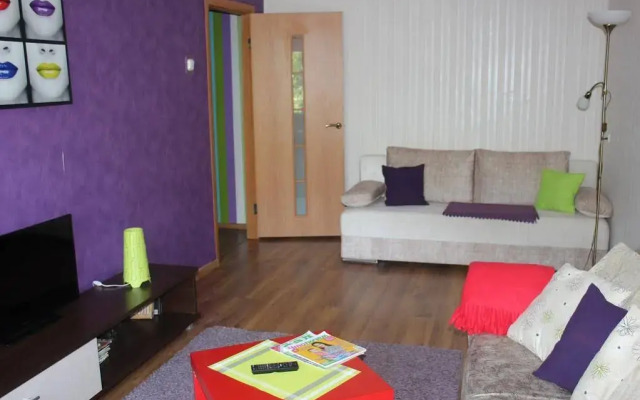 Sweet Home Apartment
