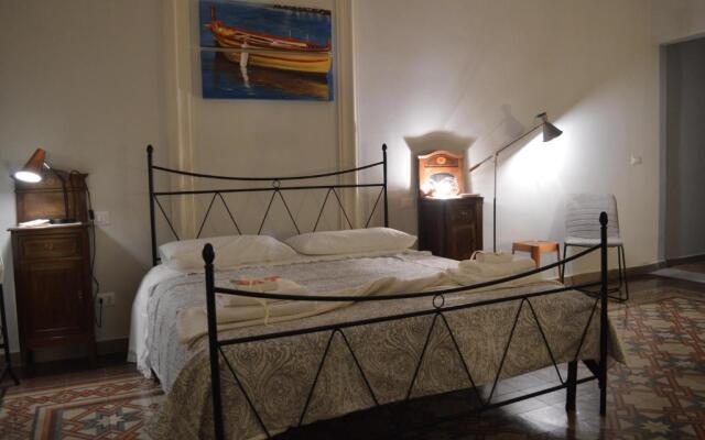 Bed, Book & Breakfast Landolina