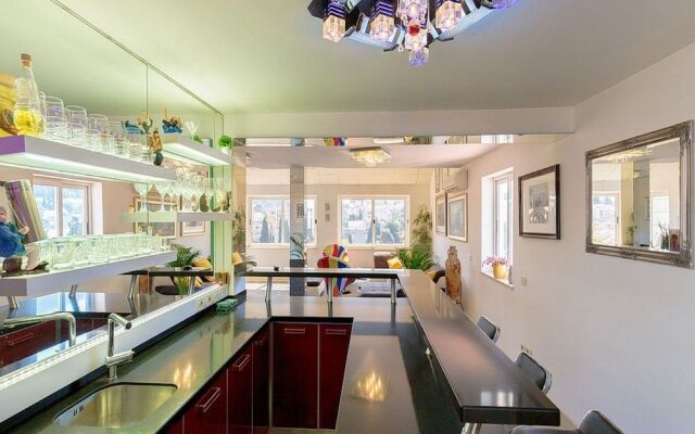 Heavenly Holiday Home