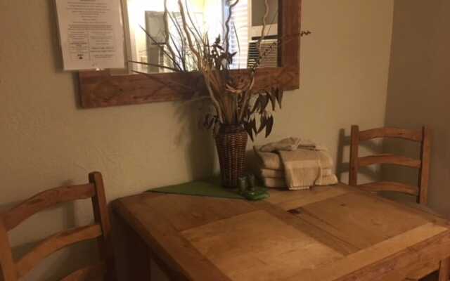 The Leakey Inn by CMD