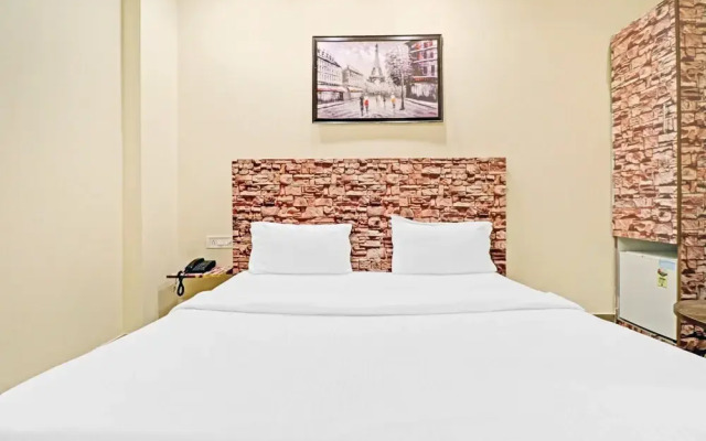 OYO 45940 Grand Imperial
