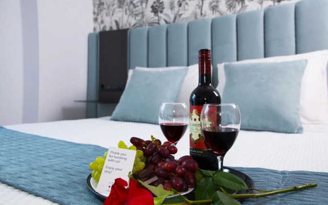 Phaedrus Living Luxury Kriel Suites 302