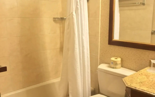 Rockville Centre Hotel - JFK Airport