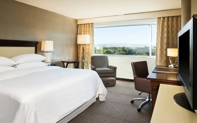 AC Hotel by Marriott Pleasanton