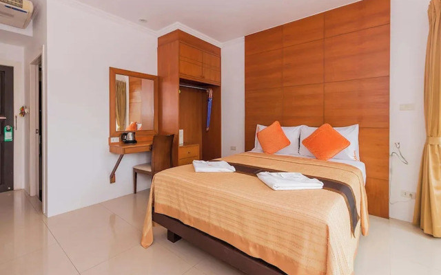 Sukcheewa Residence Phuket