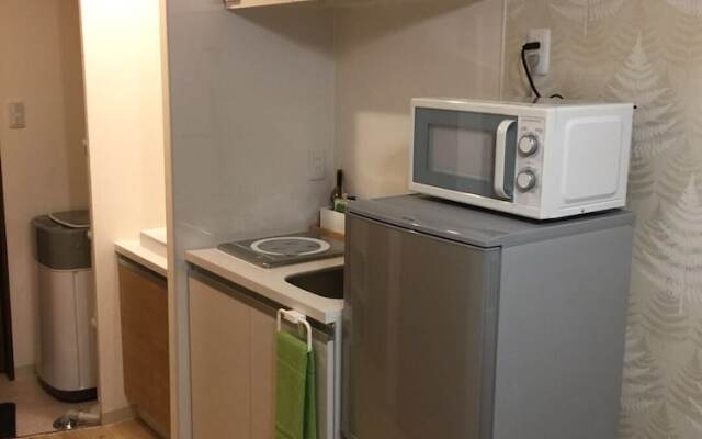 F24-605 Premium Studio, 1min from Subway