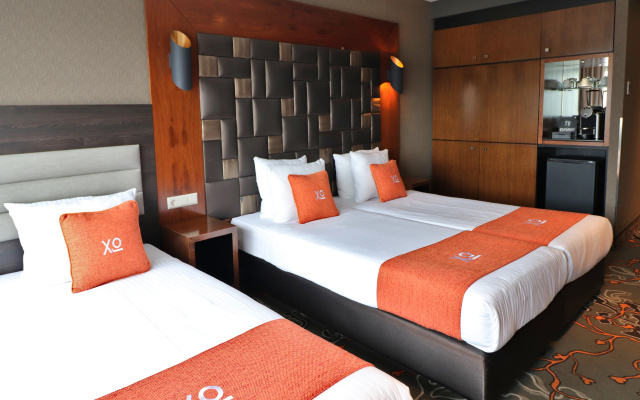 XO Hotels Park West