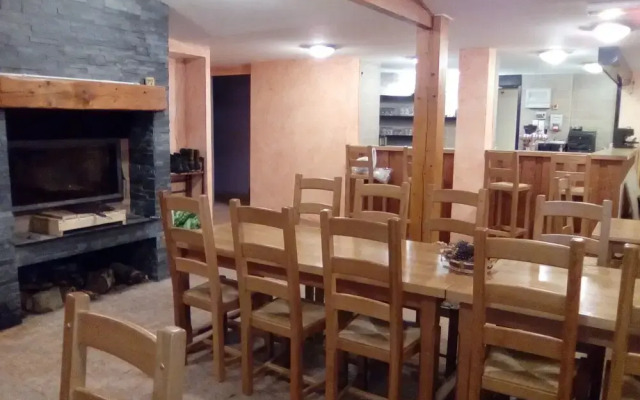 Auberge Du Pays De Sault