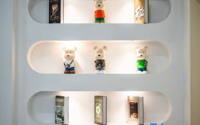 Yunshuige Lake View Pool Villa