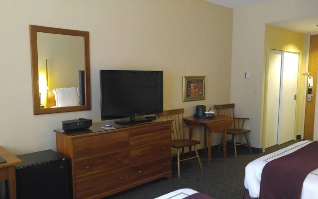 Warren Conference Center and Inn
