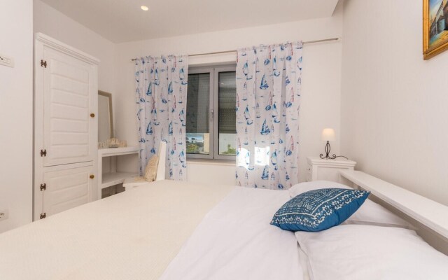 Amazing Apartment in Sukosan With Wifi and 2 Bedrooms