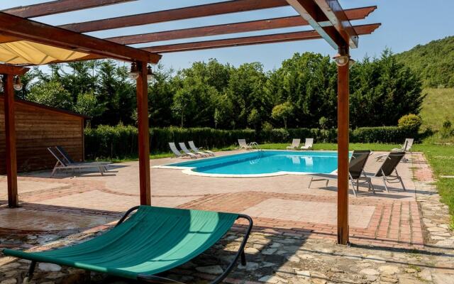 Apartment With 2 Bedrooms in Trivigno, With Pool Access and Wifi