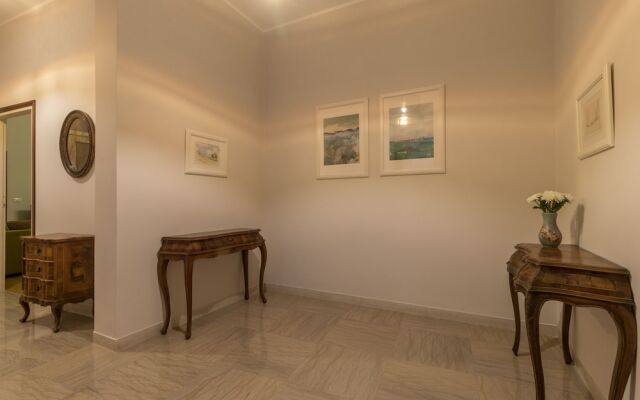 Rialto Bridge Venetian Style