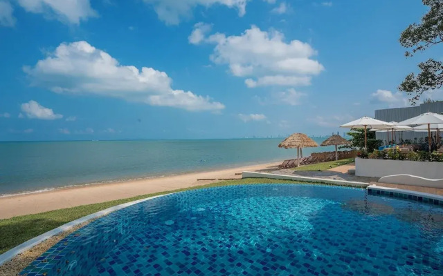 Sea of Love Suite Cafe Pattaya