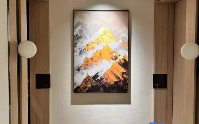 Wanguo Blue Ocean Hotel (Lovers Road Jiuzhou Port)