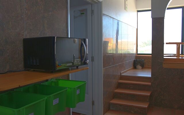Faro Beach Life Hostel