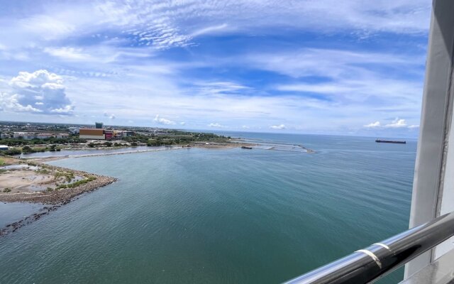 Spacious 2Br At Delft Ciputra Makassar Apartment