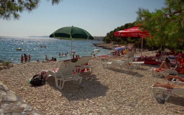 Heated Infinity Pool, Family Apartment With Panoramic sea View 3