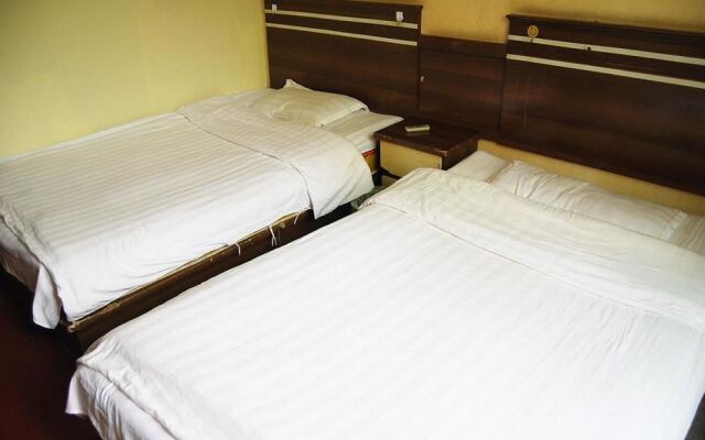 Huangting Hotel