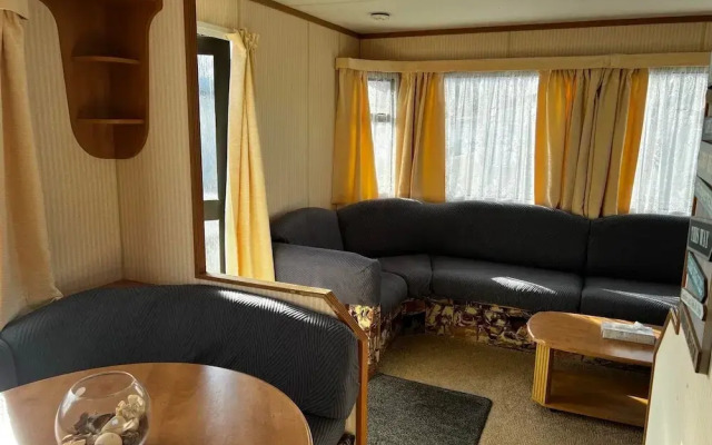2 Bedroom Sleeps 6 Caravan Manor Park Hunstanton