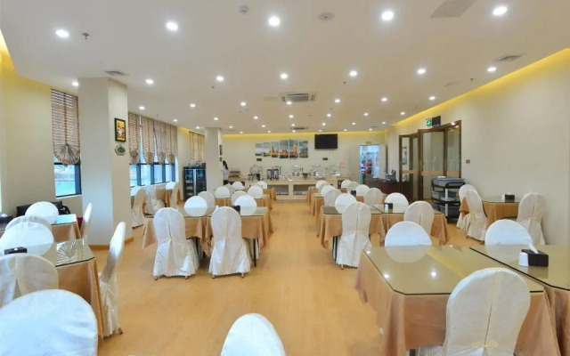 Vienna International Hotel (Huizhou Daya Bay Coastal Park Branch)