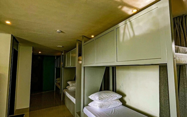 The Pacific Coast Suites