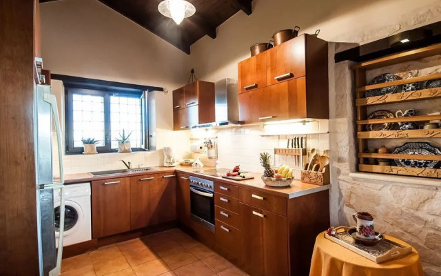 Villa Leto