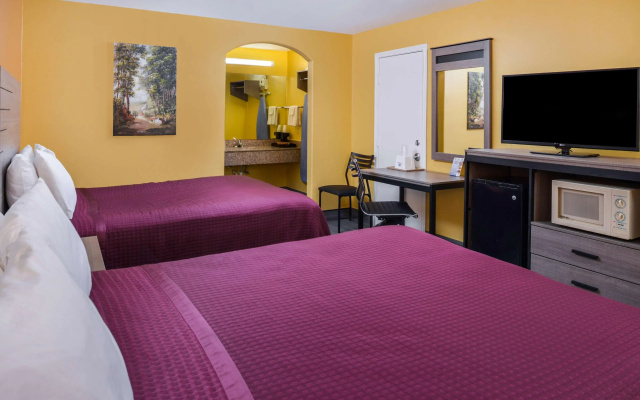 Americas Best Value Inn West Columbia