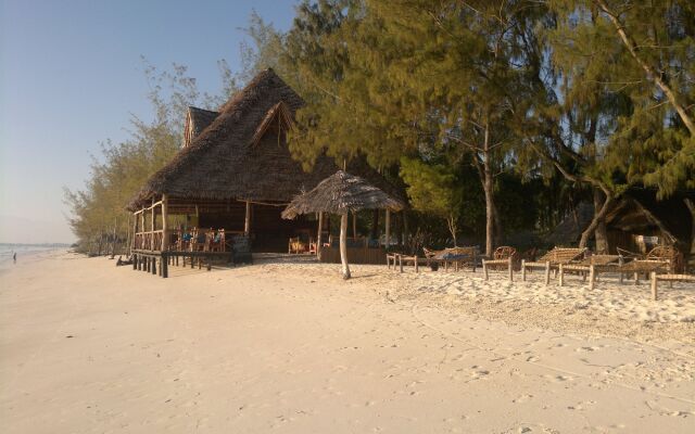 Ndame Beach Lodge