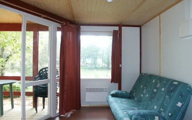 Camping Les Lacs de Courtes - Gîtes