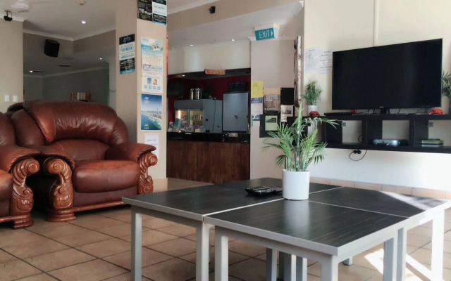 Gold Coast Backpackers - Hostel