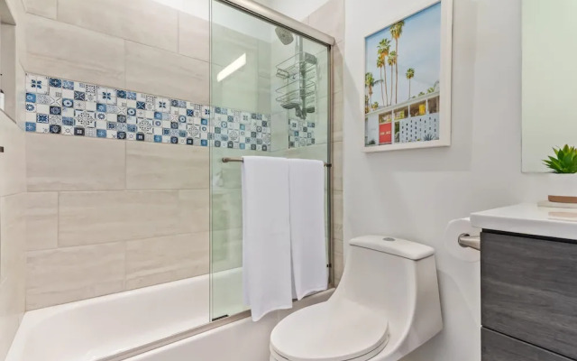 NEW Desert Standard Modern 3-level Oasis