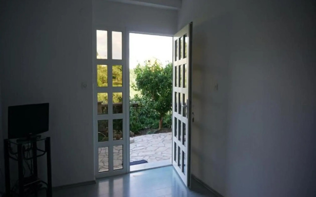 Tatjana - 300 m from beach - A1(2+2)