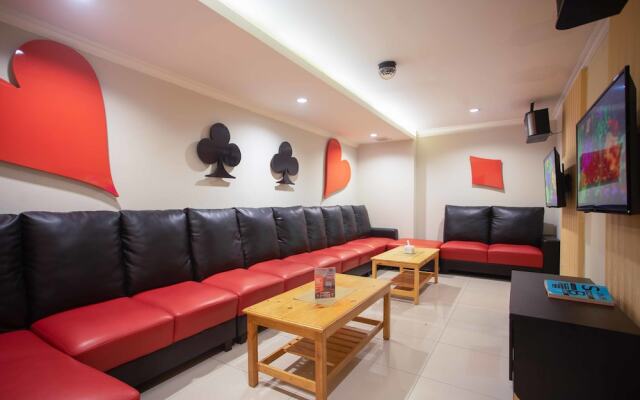 RedDoorz Premium near Kawasan Industri Cikarang