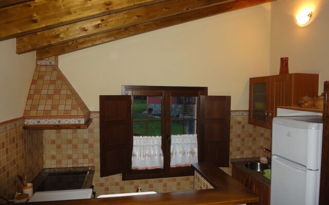 Apartamentos Rurales Villa de Saín