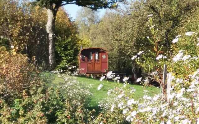 Les Roulottes de la Serve