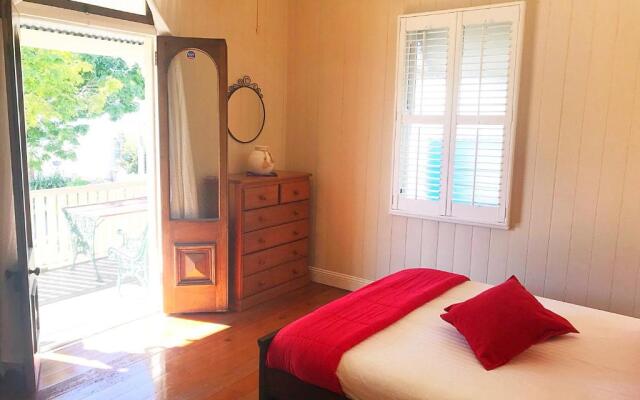 4 bedroom house - Walk to Southbank