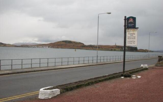 Lancaster Hotel