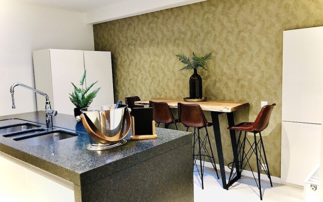 Chic Holiday Home in Nieuwpoort With Whirlpool