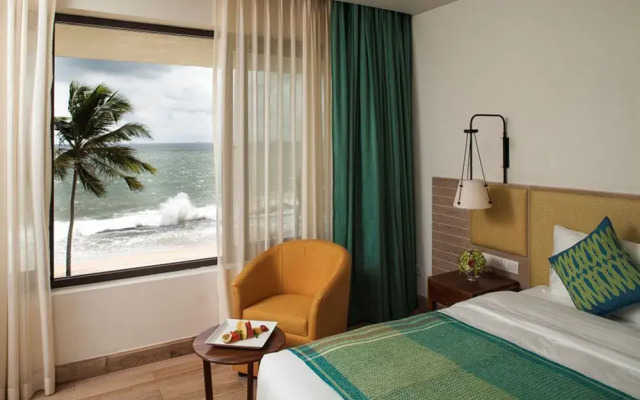 Reefs Edge Hotel