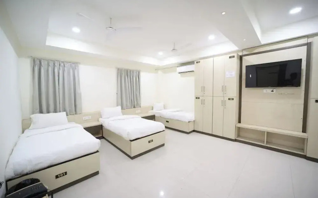Hari Haran Prestige