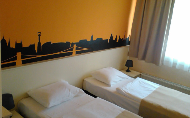 City Budget Hotel