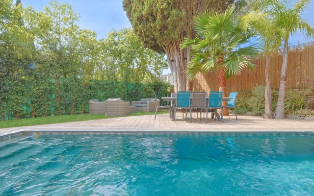 Villa Deva - 5 Bedrooms - Heated Pool