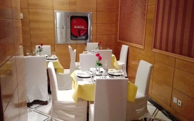 Nour Al Thuria Hotel