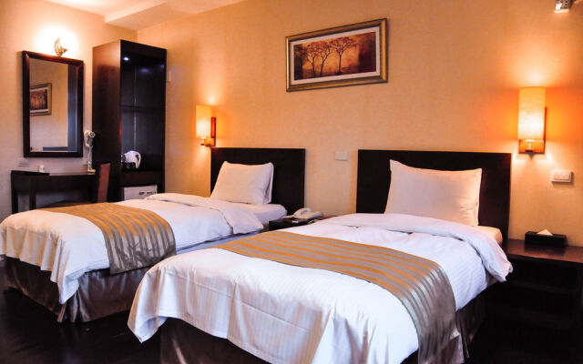 9Hotel