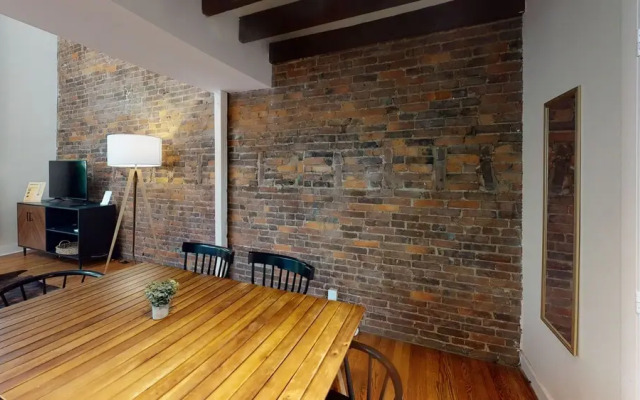 The Lofts at 107