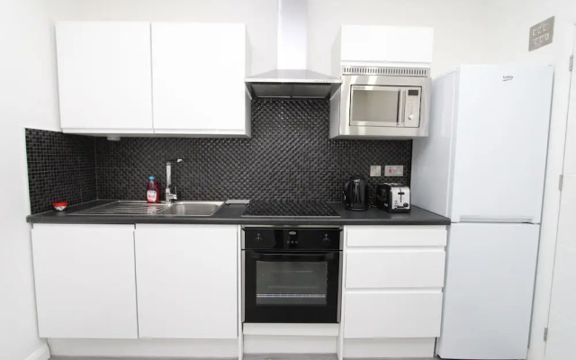 BlueGreen Suites