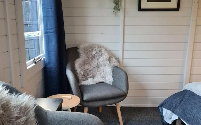 The Little Hide - Adult Only Camping Pods