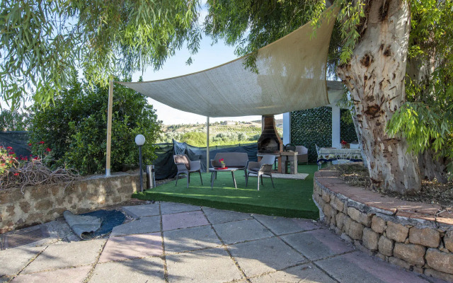 Alluring holiday home in Assoro with private pool