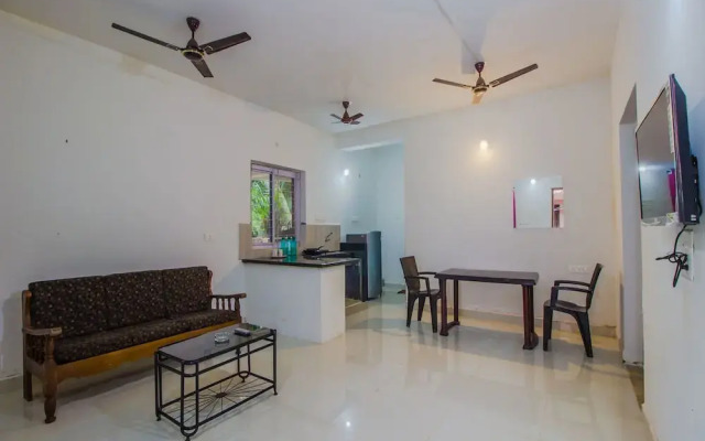 OYO 12872 Home 1BHK Siolim